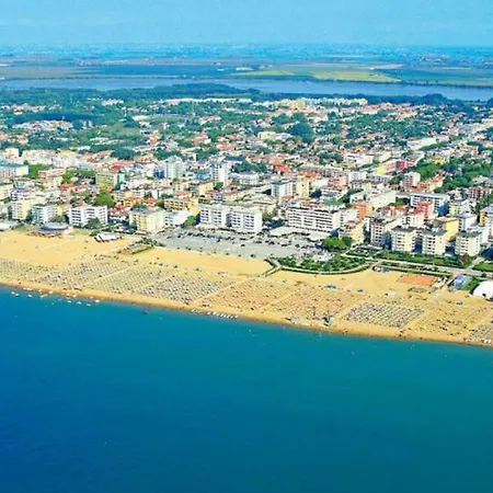 Bright Sea Front With Balcony Apartment