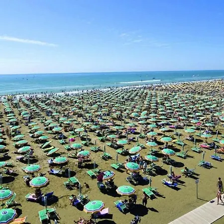 Bright Sea Front With Balcony Bibione
