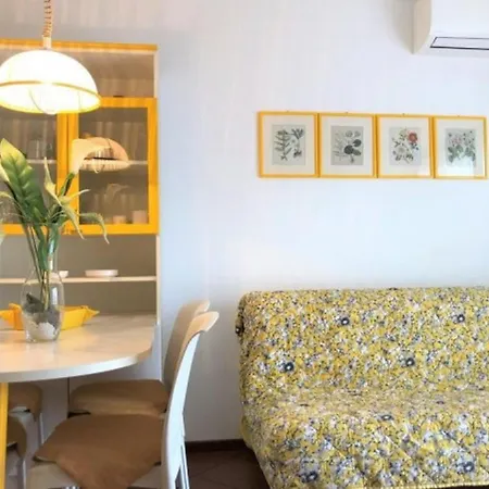 Bright Sea Front With Balcony Apartment Bibione
