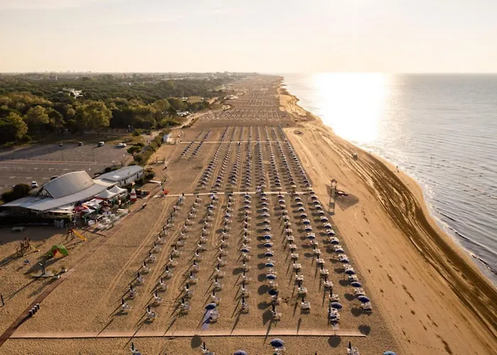 Lejlighed Bright Sea Front With Balcony *